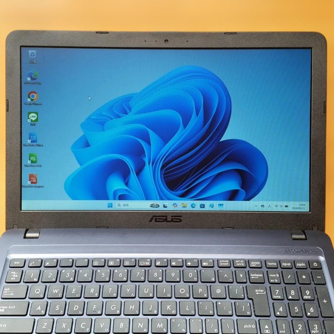 ✨美品✨Win11✨SSD 250GB✨15.6インチ✨カメラ、DVD、テンキー