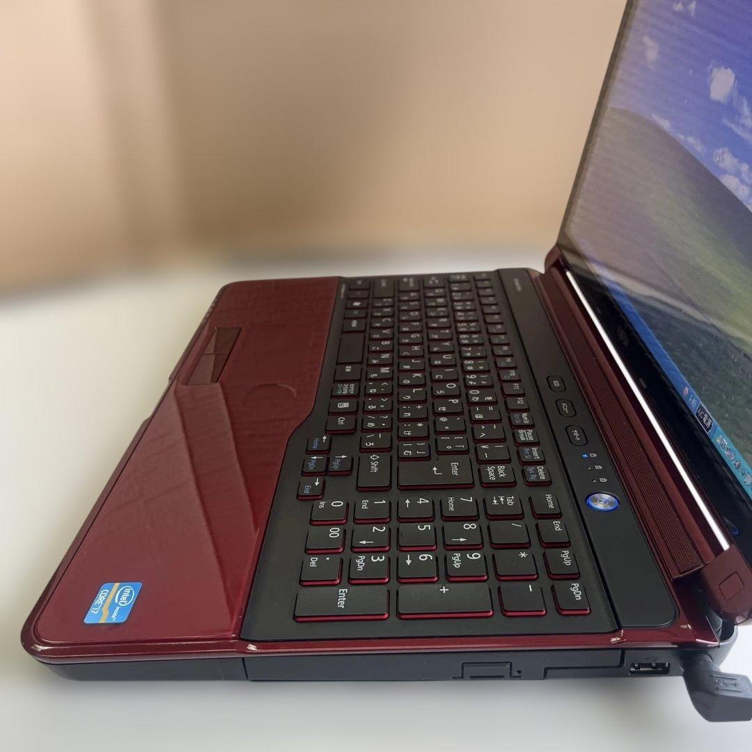 ☆格安美品☆WindowsXP☆富士通15.6インチ大画面第2世代i7ノートPC