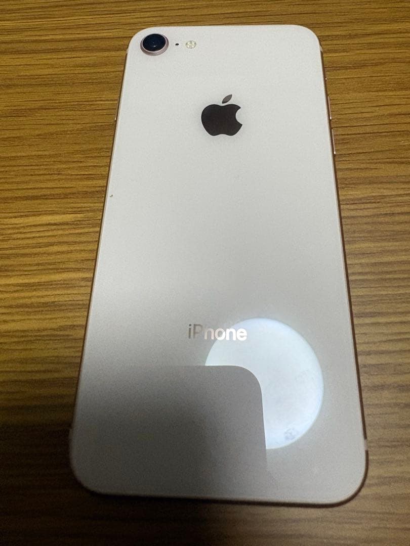 iPhone8 64㎇ゴールド