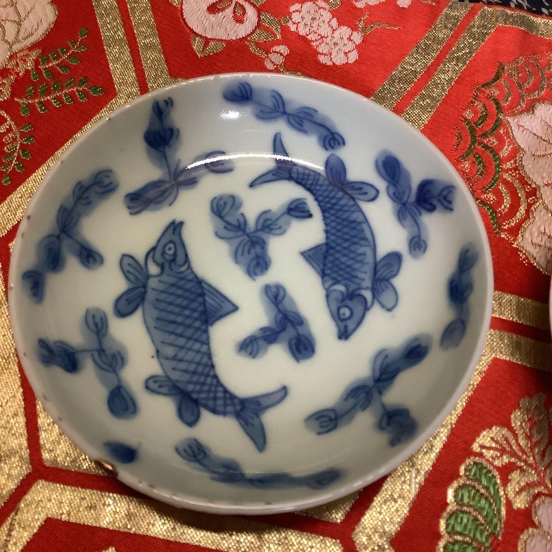 中国明時代　絵皿　双魚紋　手塩皿　金継ぎ　2客　在銘　古伊万里・九谷焼・煎茶好き