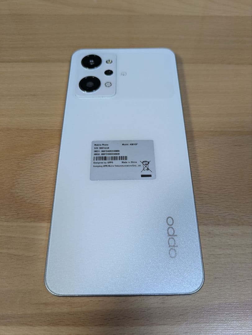OPPO Reno 9A ムーンホワイト+ケース付き