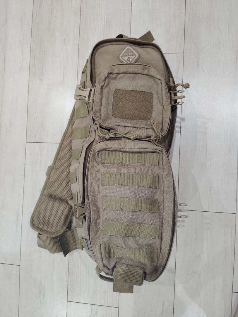 HAZARD4（ハザード4） バッグ