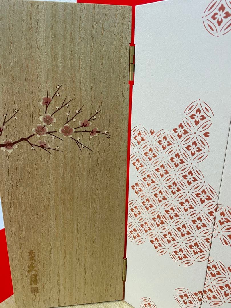 東京久月　雛人形　親王平飾り・間口約６０×奥行約３０×高さ約３６㎝