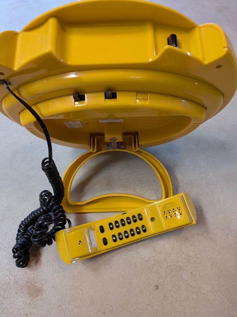 ヴィンテージ スマイル 固定電話　ハリウッドランチマーケット