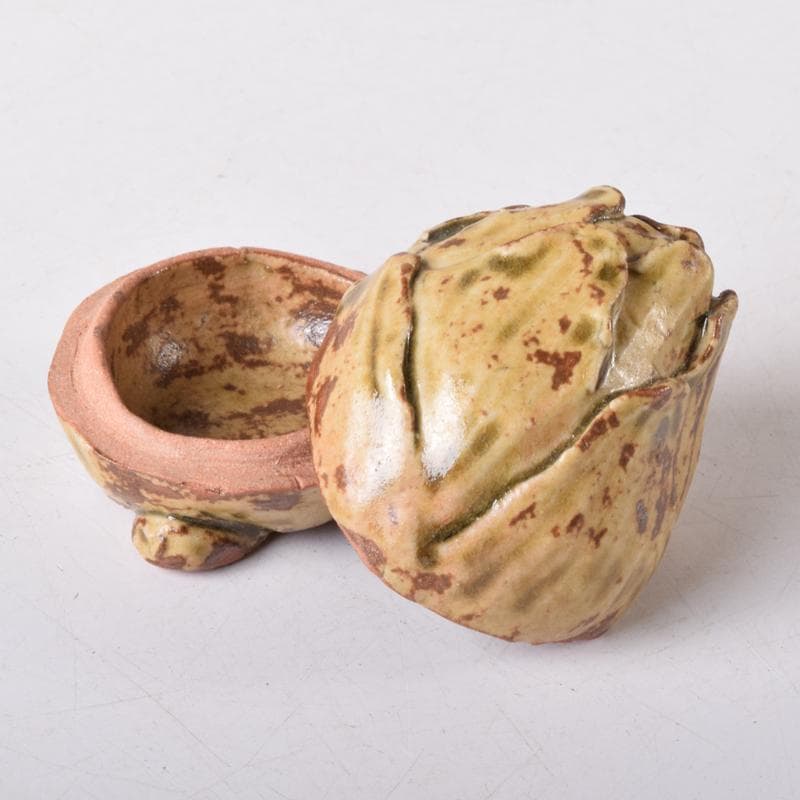 茶道具　松古窯　佐久間芳山作　蕾香合　共布共箱　7684