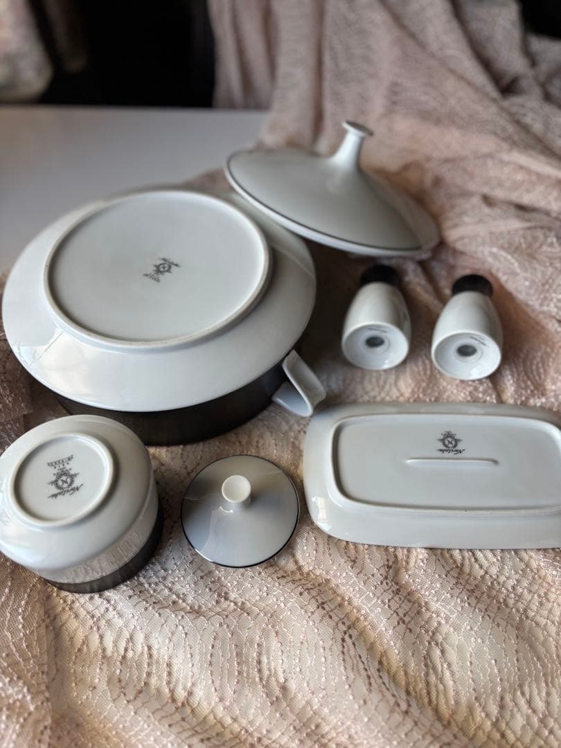 ノリタケ Mirano チューリン　ソルトアンドペッパー　ポット　セット