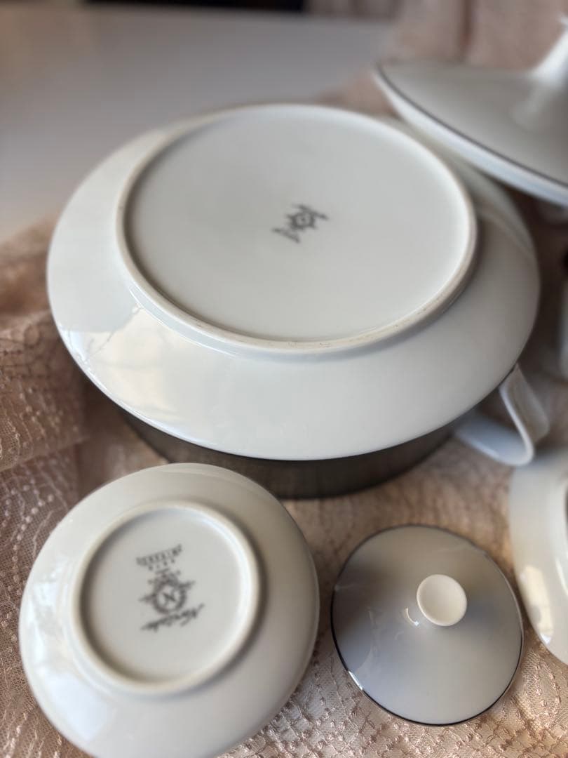 ノリタケ Mirano チューリン　ソルトアンドペッパー　ポット　セット