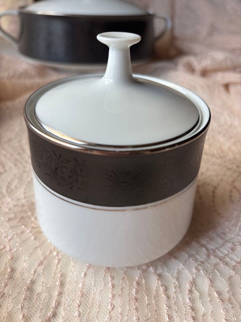 ノリタケ Mirano チューリン　ソルトアンドペッパー　ポット　セット