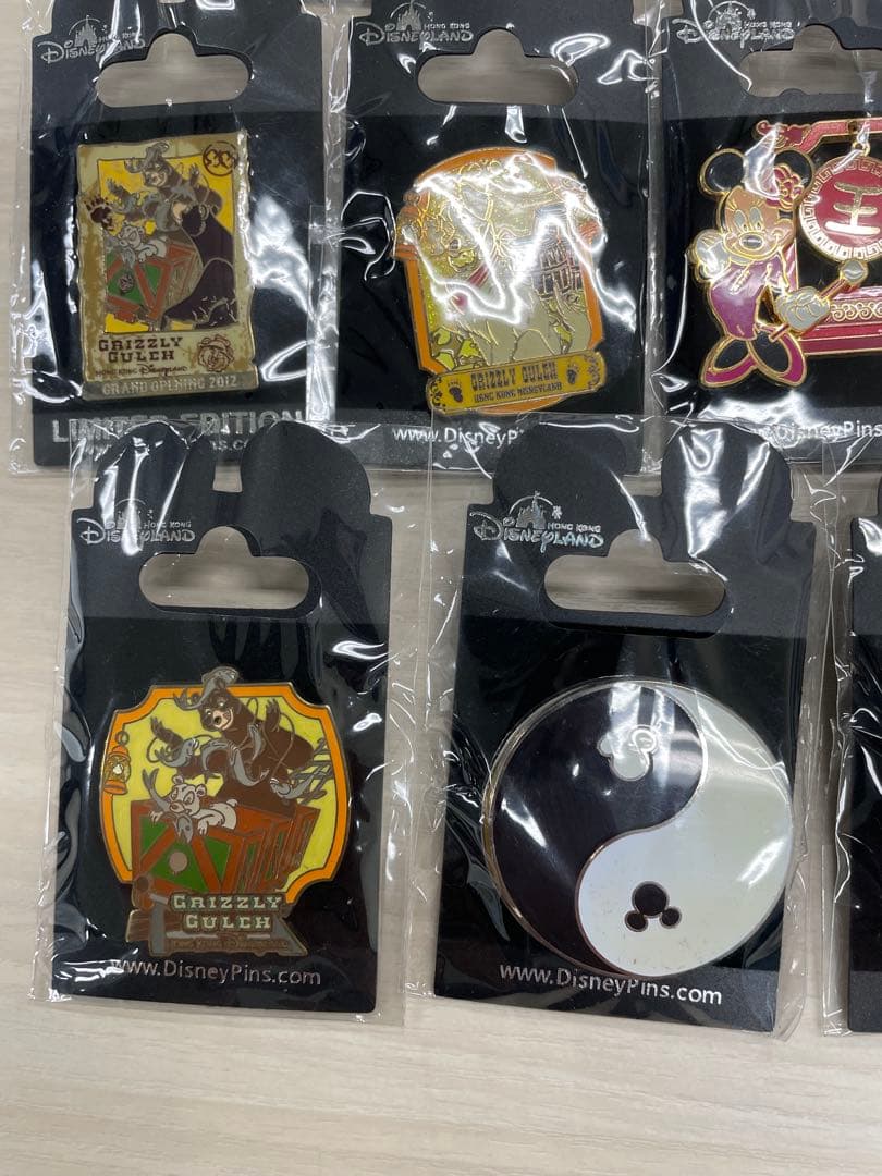 激レア　香港ディズニー 限定ピンバッジ 10個セット