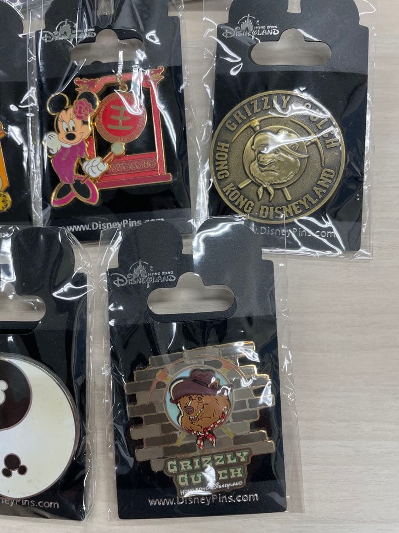 激レア　香港ディズニー 限定ピンバッジ 10個セット
