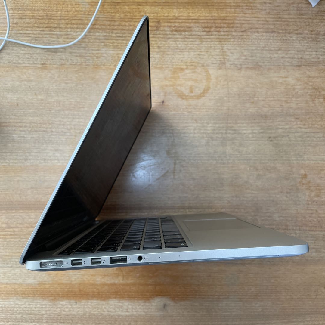 MacBook本体 MacBook Pro 2015 8GB 500GB