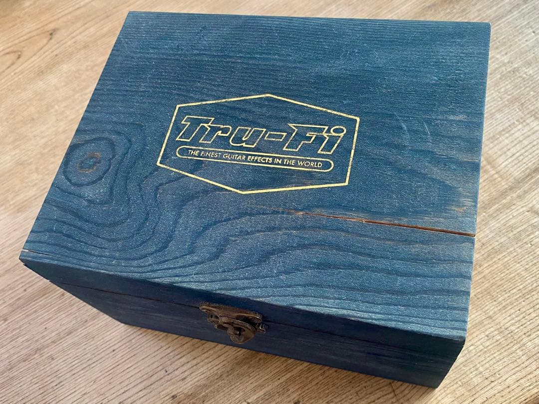 ギター Tru-Fi Colord COLORSOUND