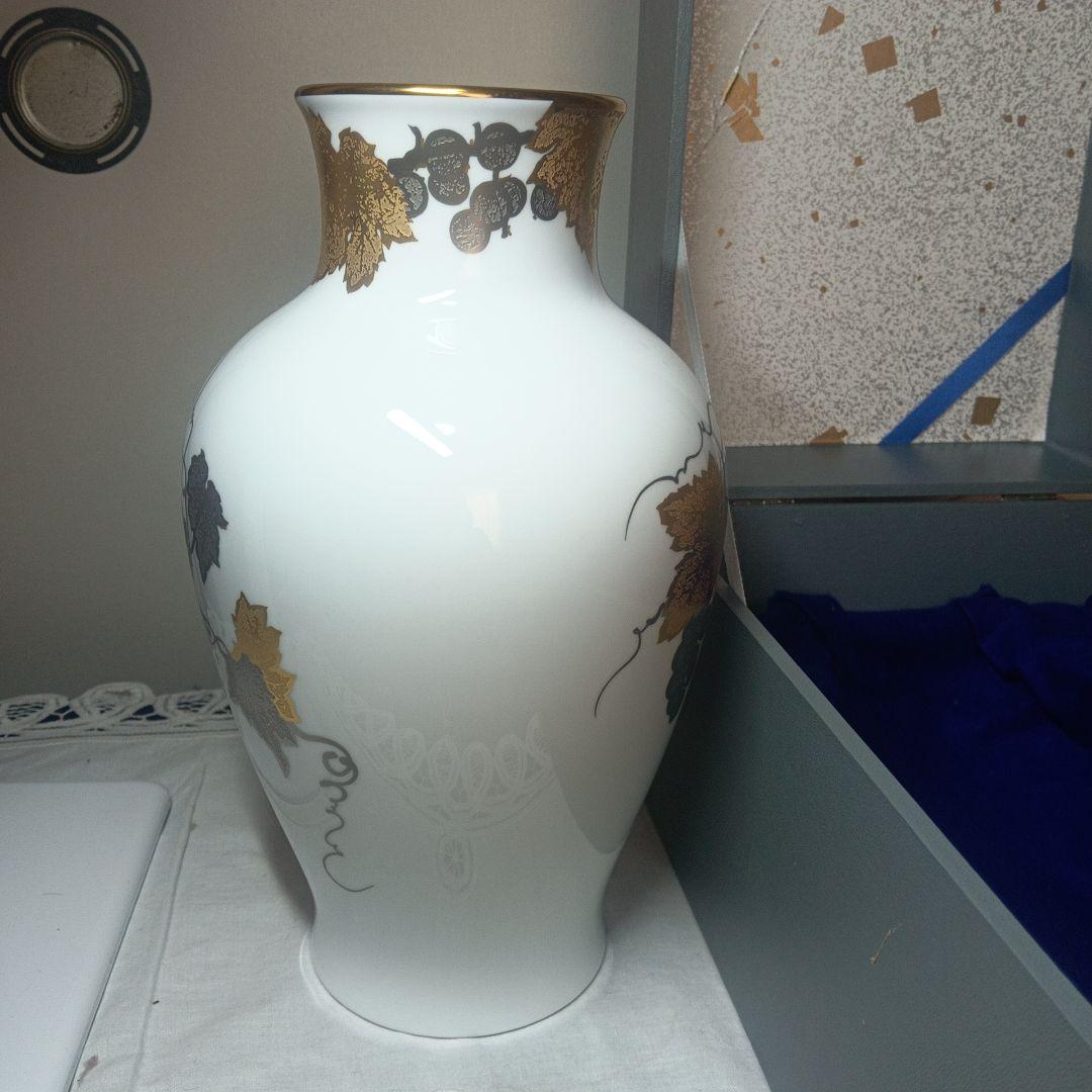 大倉陶園 金彩葡萄花器 箱付