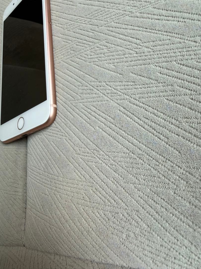 Apple iPhone 8 Plus ローズゴールド 本体　256GB