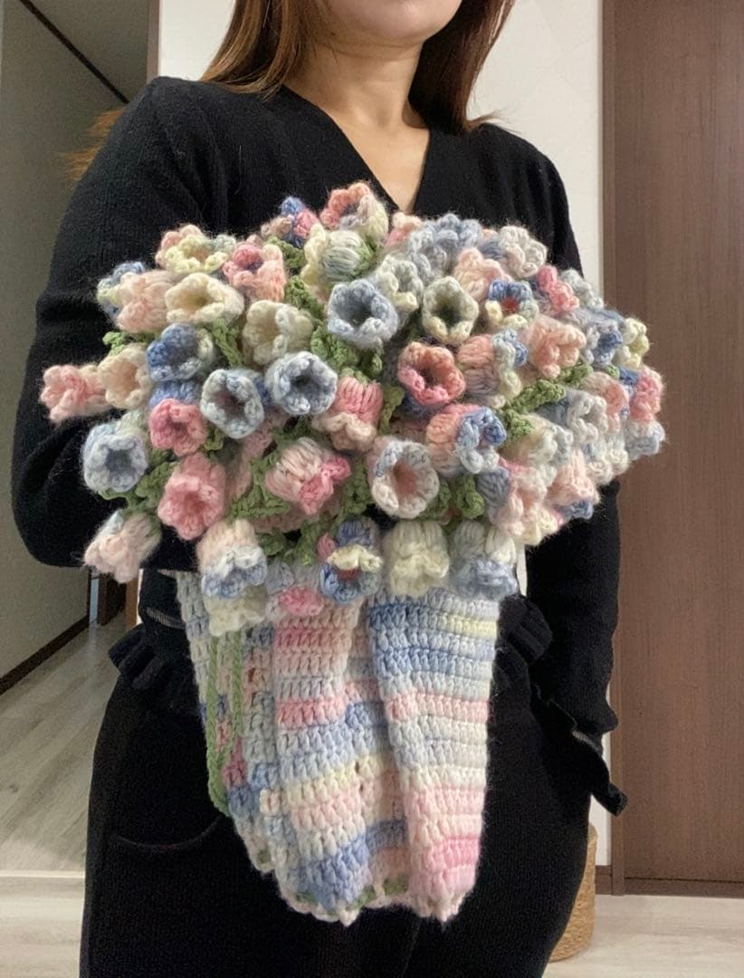 かぎ針編み物の花束ブランケットストール枯れない花68本のスズラン直径 90cm
