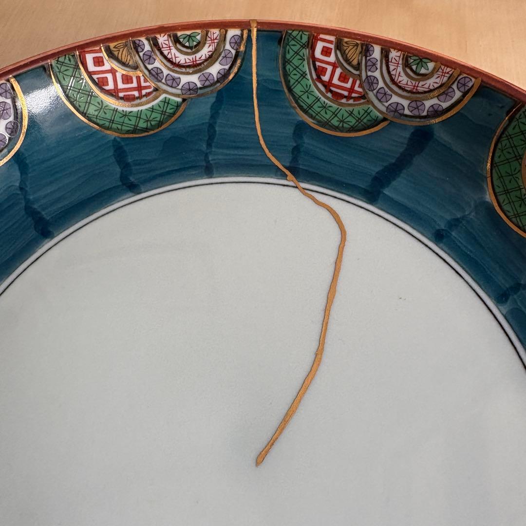 KINTSUGI　金継ぎ修復済　伝統金継ぎ　大皿　装飾的な青色皿