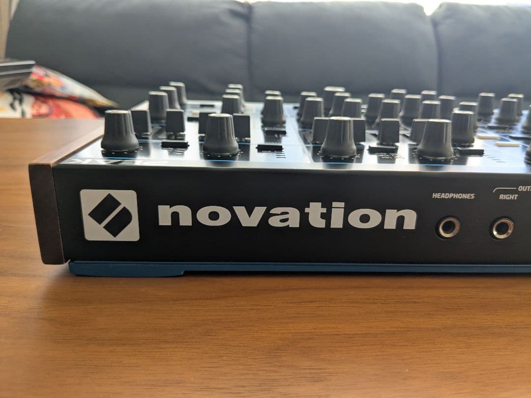 Novation Peak シンセサイザー