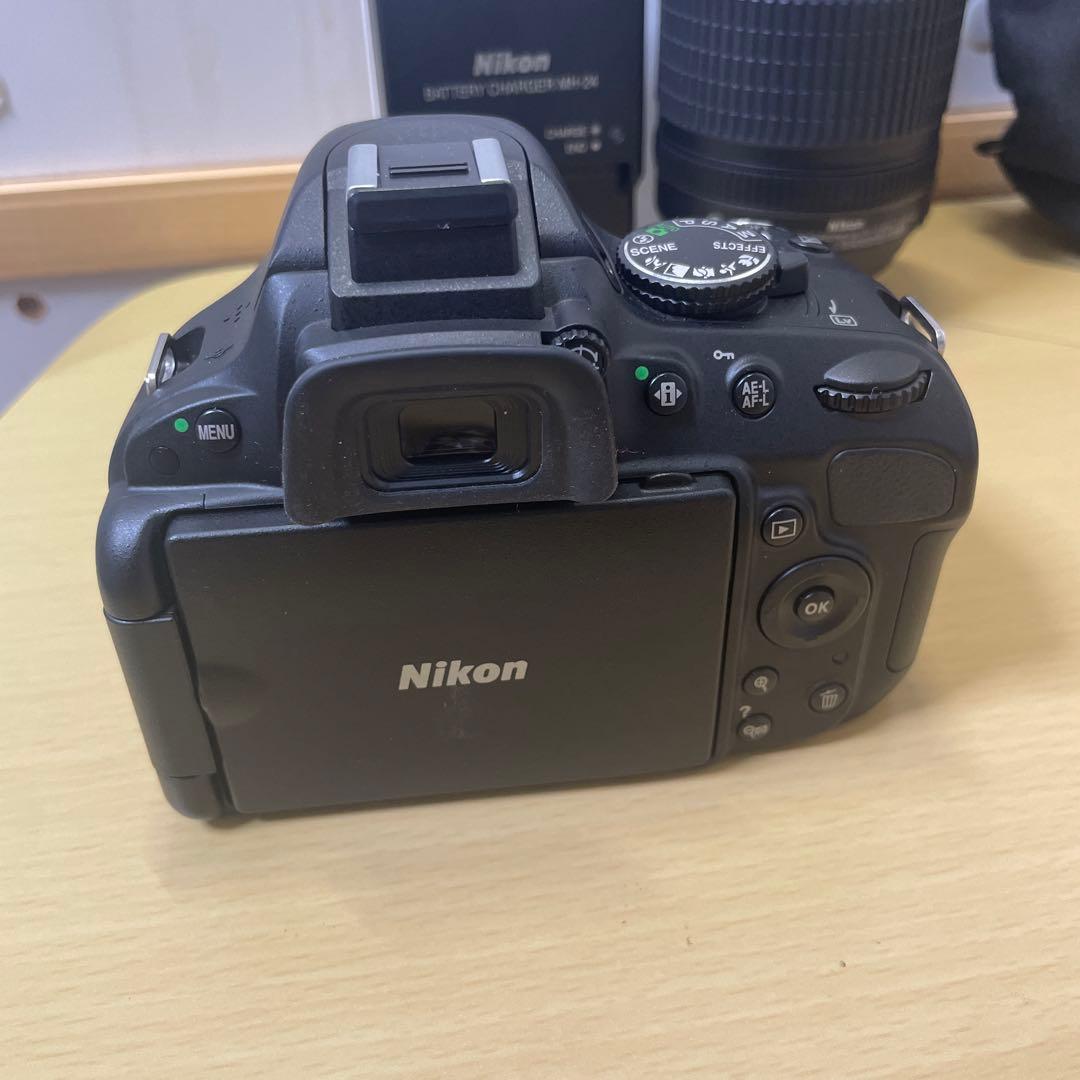 Nikon D5100 デジタル一眼レフカメラ　(値下げ対応可！)