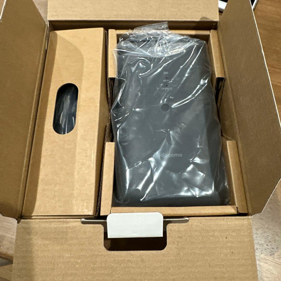 【美品】ルーターdocomo5G HR02 付属品あり