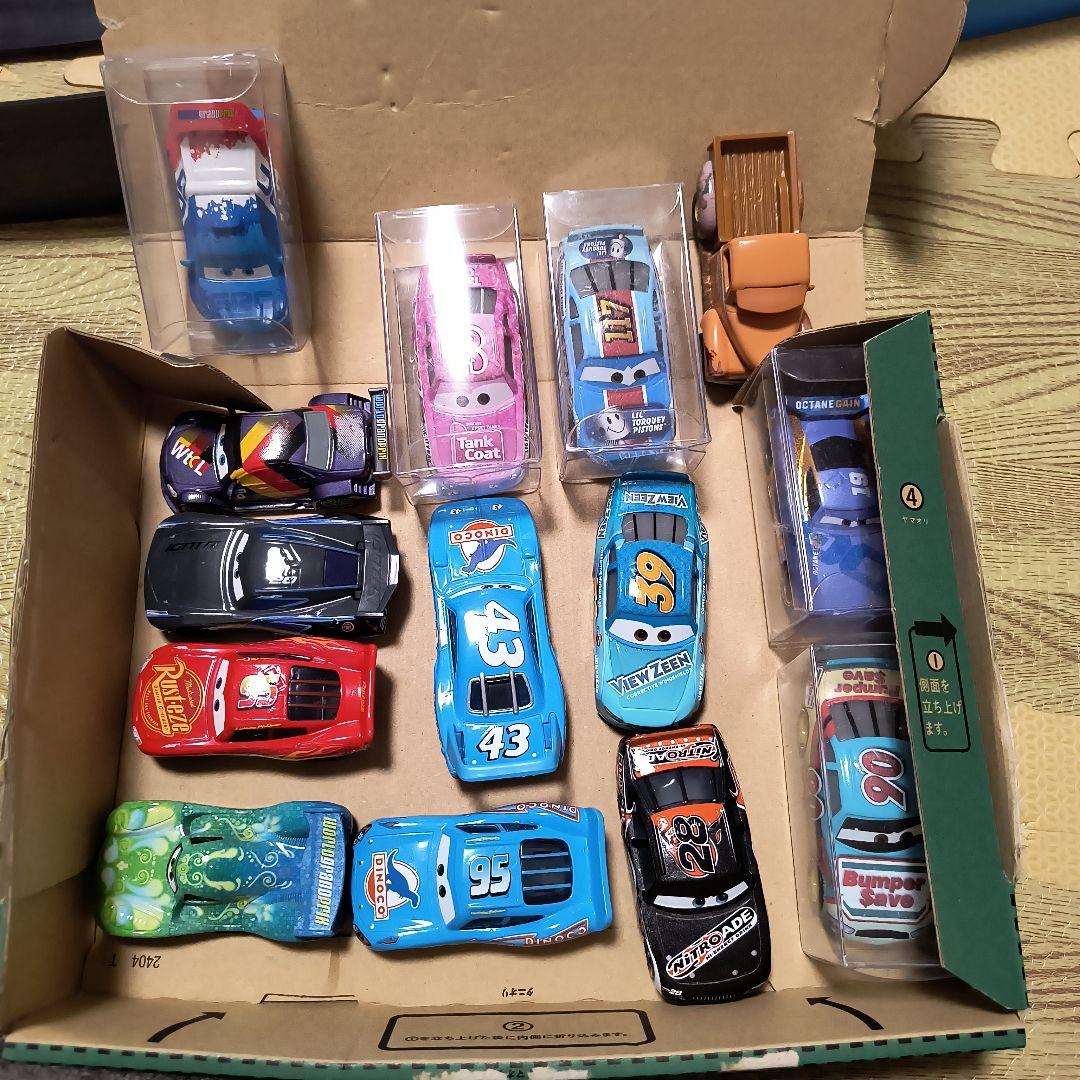カーズ　マテル　 ミニカー 14台セット