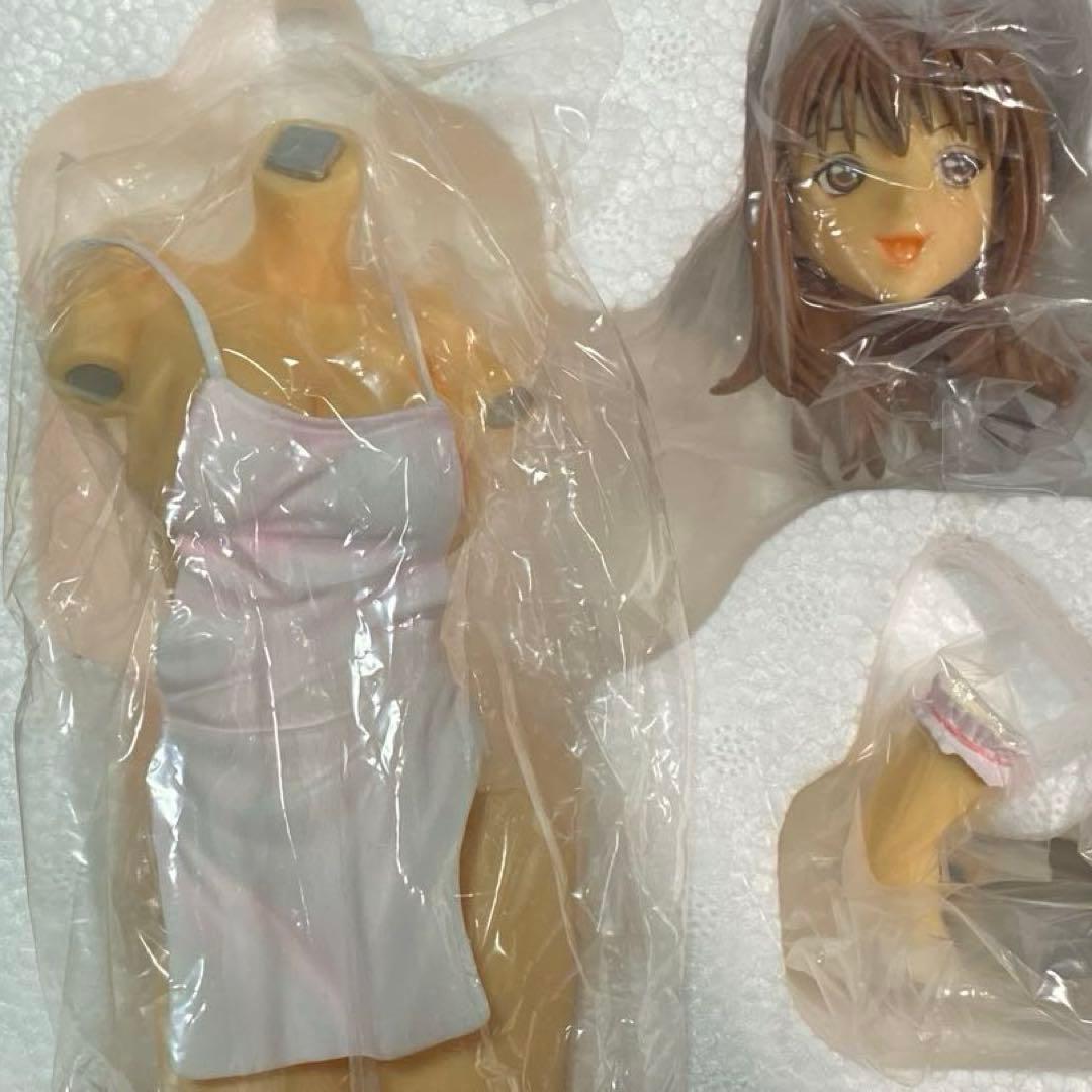 秘書課ドロップ　榎本　沙織　クッキング　エプロン　美少女　えのもと　さおり　OL