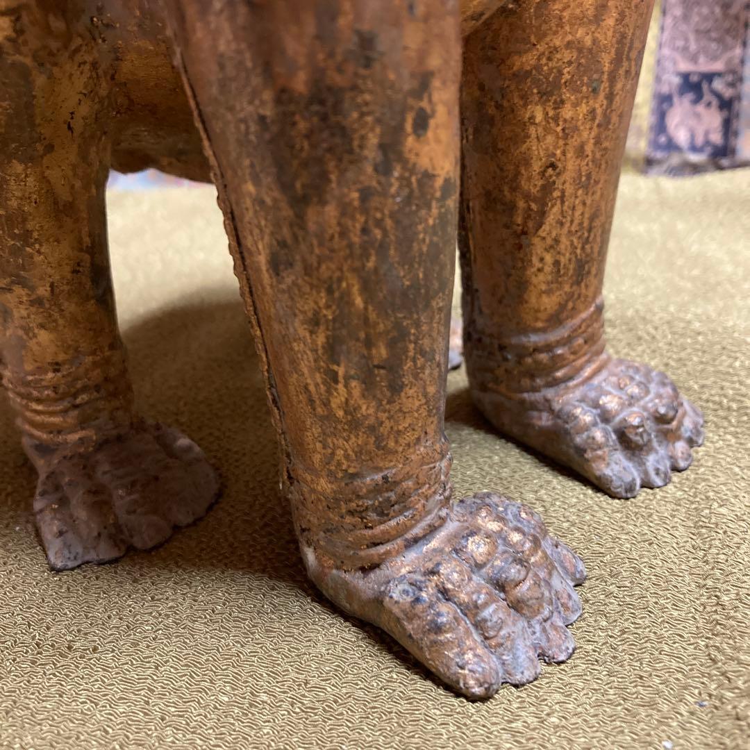 青銅獅子　金剥置物3ＫＧ￼　高27.5横11.5奥行14cm