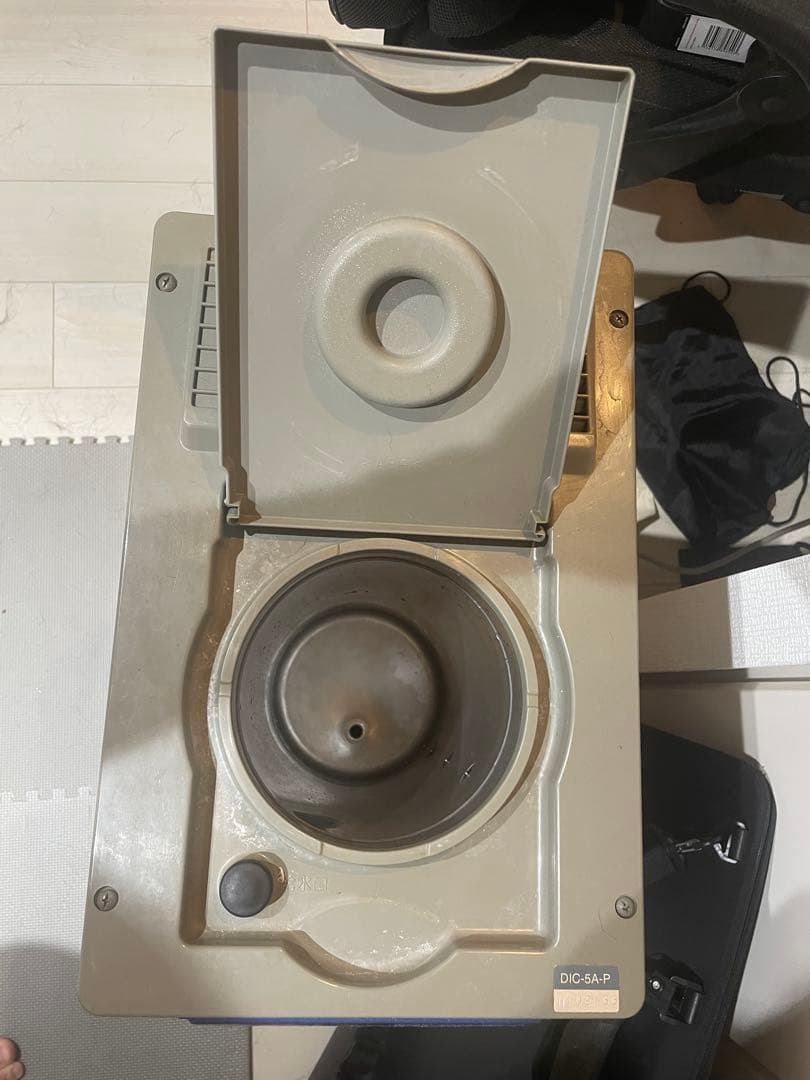 【ジャンク品】ホシザキ　コールドウォーターディスペンサー　ウォーターサーバー