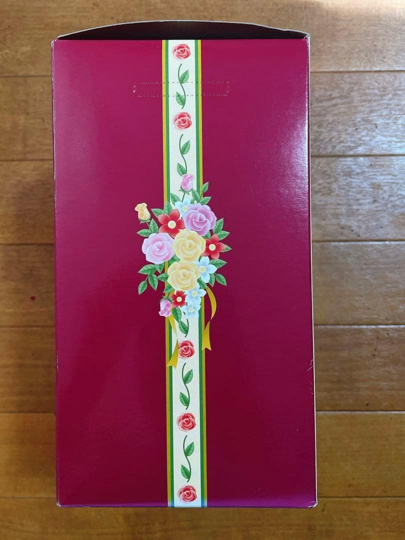 ハローキティ ぬいぐるみ ベルベット風ドレスドール レトロ版プロポーズドール