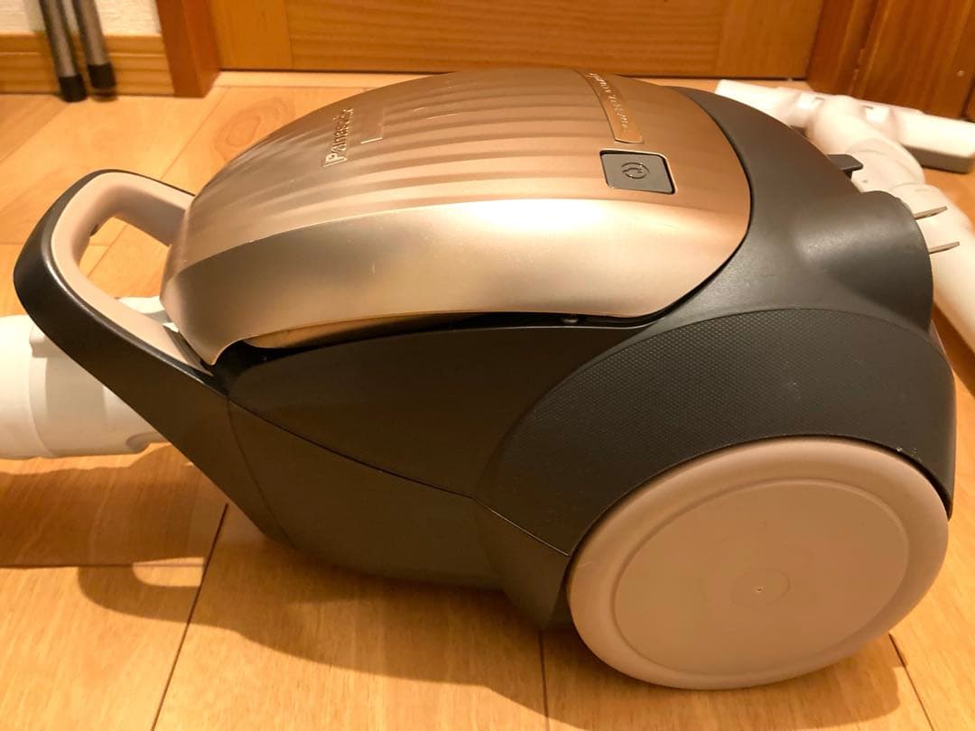 Panasonic 2019年製 MC-PL20AE6 紙パック式電気掃除機　E