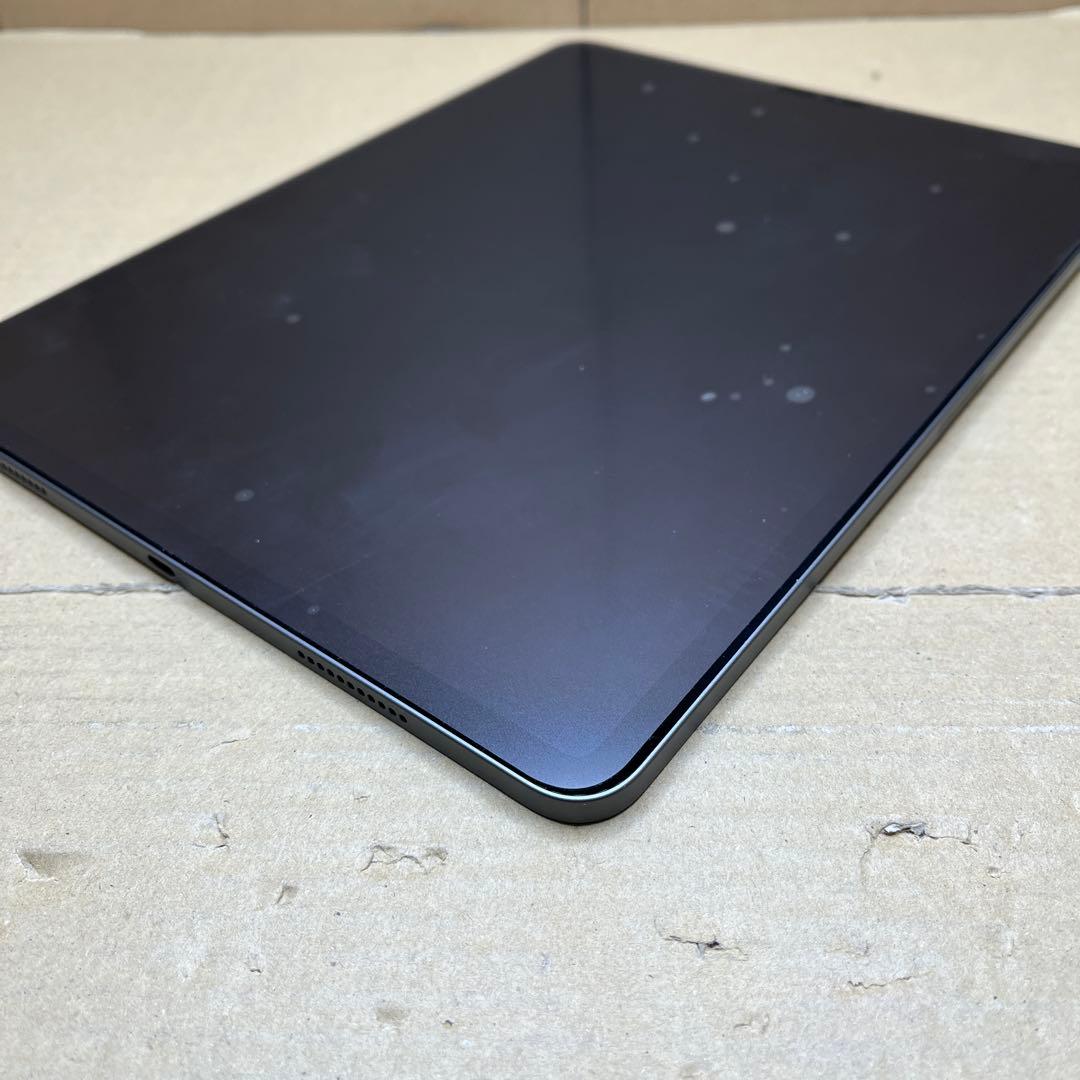 iPad Pro 12.9インチ (第 5 世代) Wi-Fi スペースグレイ