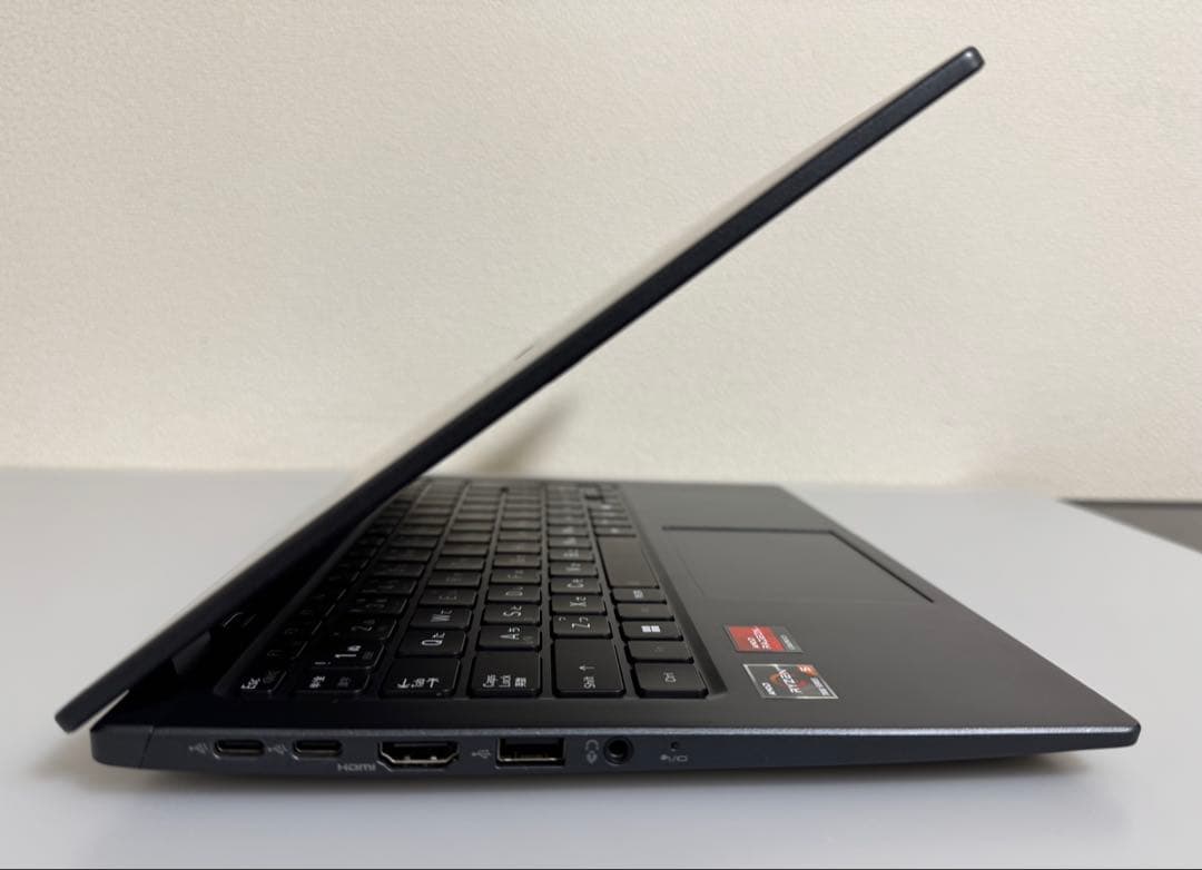 累積407 東芝 GA83/XY 16GB Office 2024年 顔認証