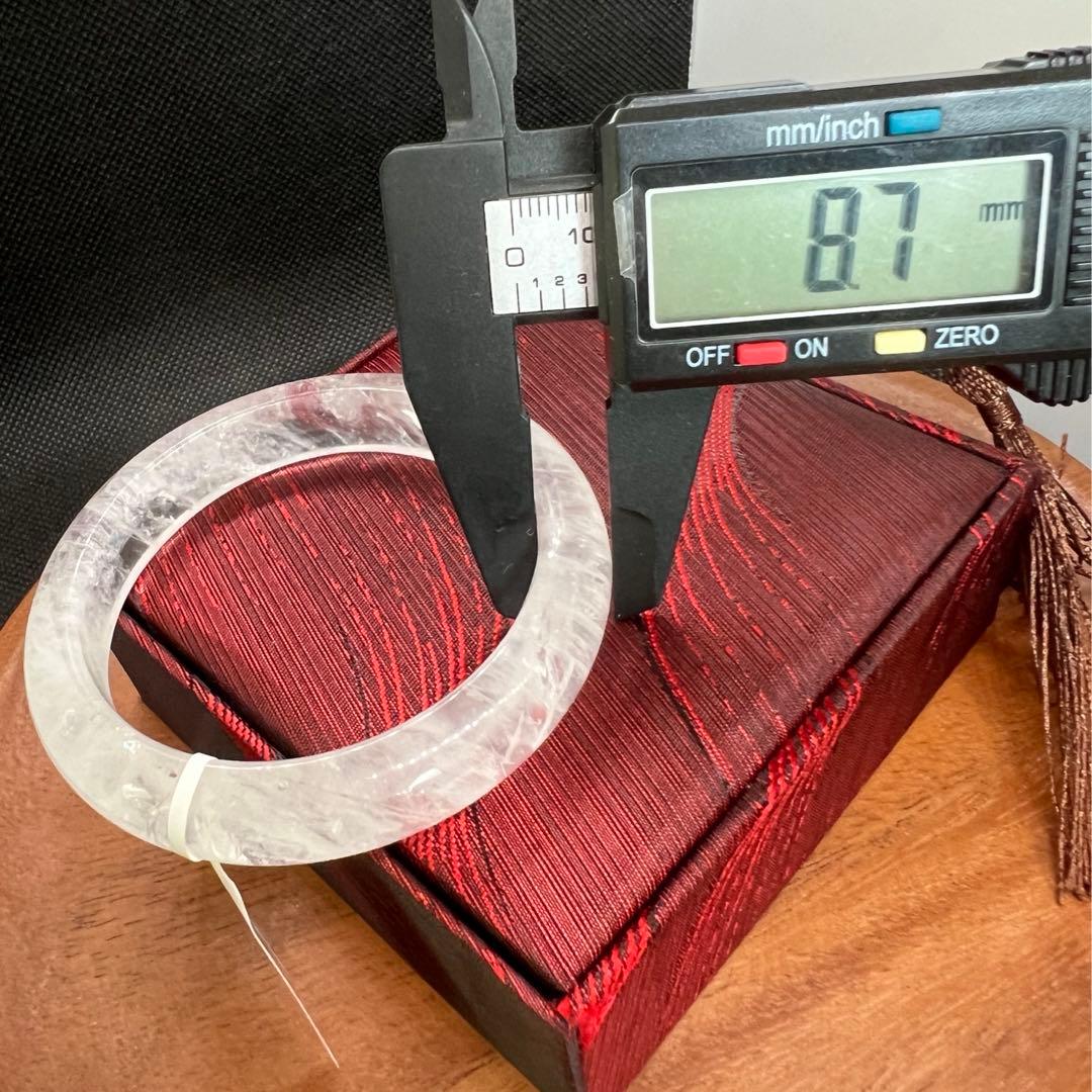 新品　ブラジル産　天然白水晶のくり抜きバングルパワーストーン　AB916