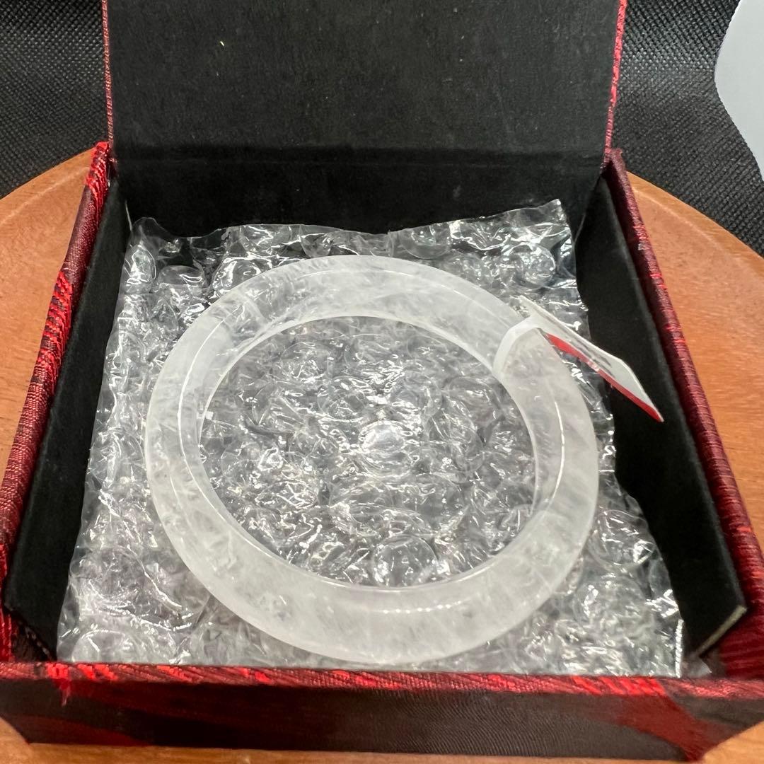 新品　ブラジル産　天然白水晶のくり抜きバングルパワーストーン　AB916