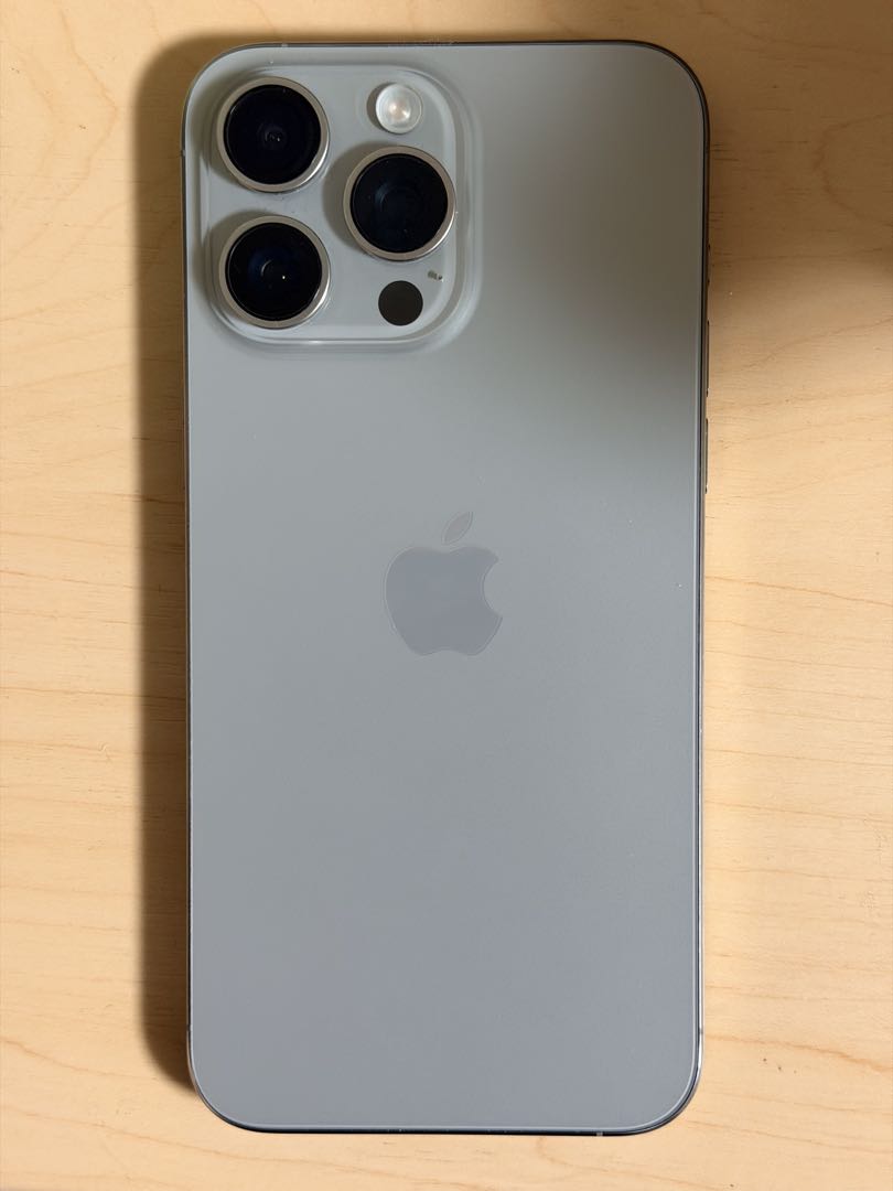 iPhone 15 pro max 256GB simフリー
