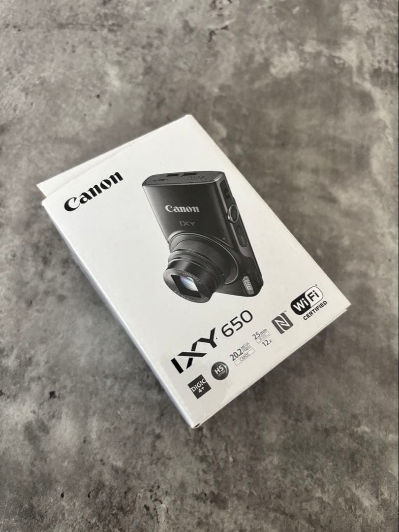 Canon IXY 650 シルバー コンパクトデジタルカメラ　他3点セット