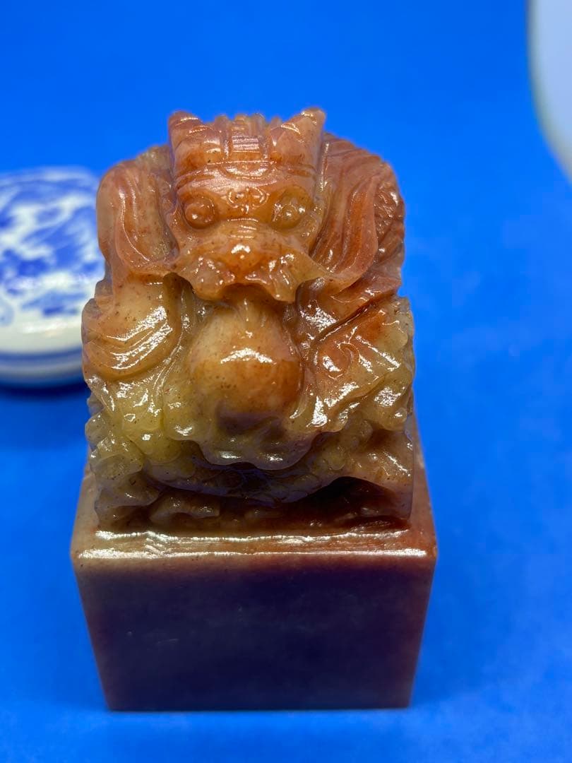 極美品 寿山石 印章 精雕“龙吐珠” 50×50×87mm