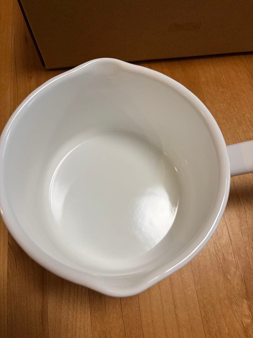 【未使用品】　月兎印　ミルクパン　14センチ　ホワイト