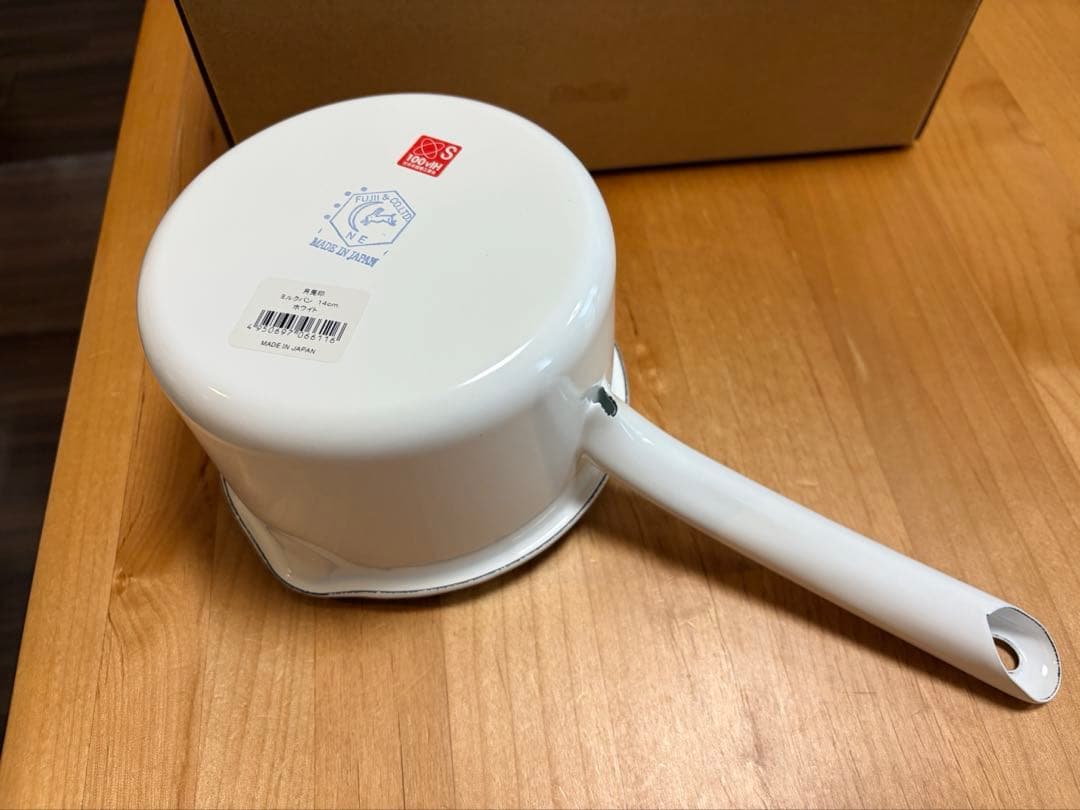 【未使用品】　月兎印　ミルクパン　14センチ　ホワイト