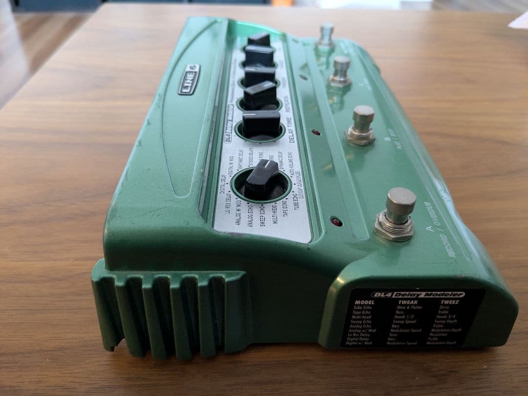 Line 6 Delay Modeler ギターエフェクター