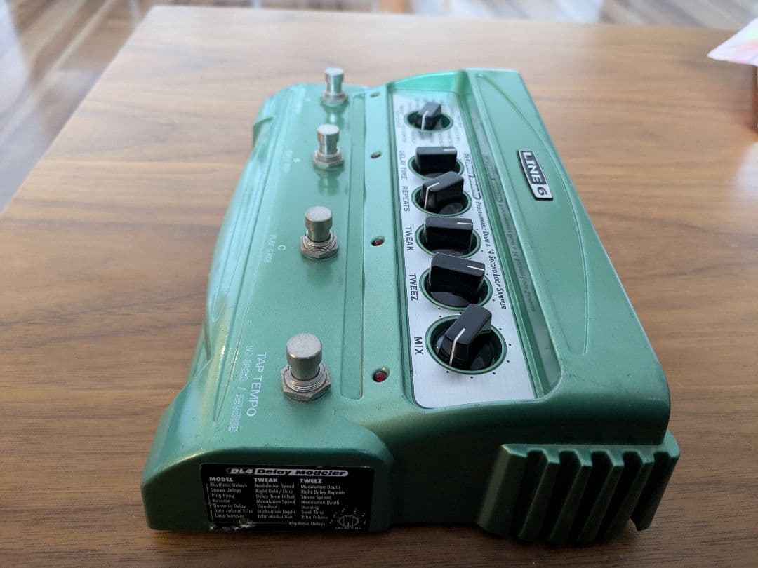 Line 6 Delay Modeler ギターエフェクター