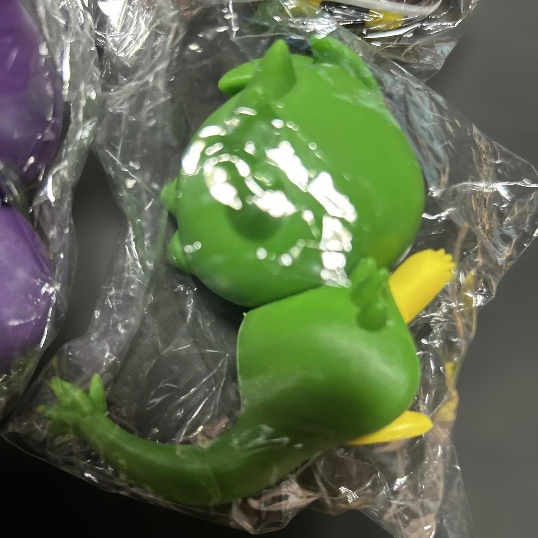 海外製 ガチャ 着ぐるみを着たピカチュウシリーズ 4種セット