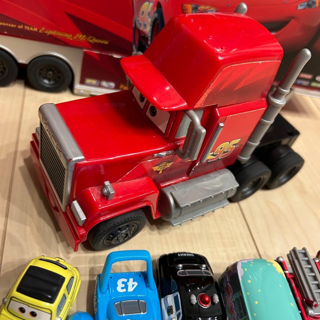 カーズ　トミカ　まとめ売り　マックトレーラーあり