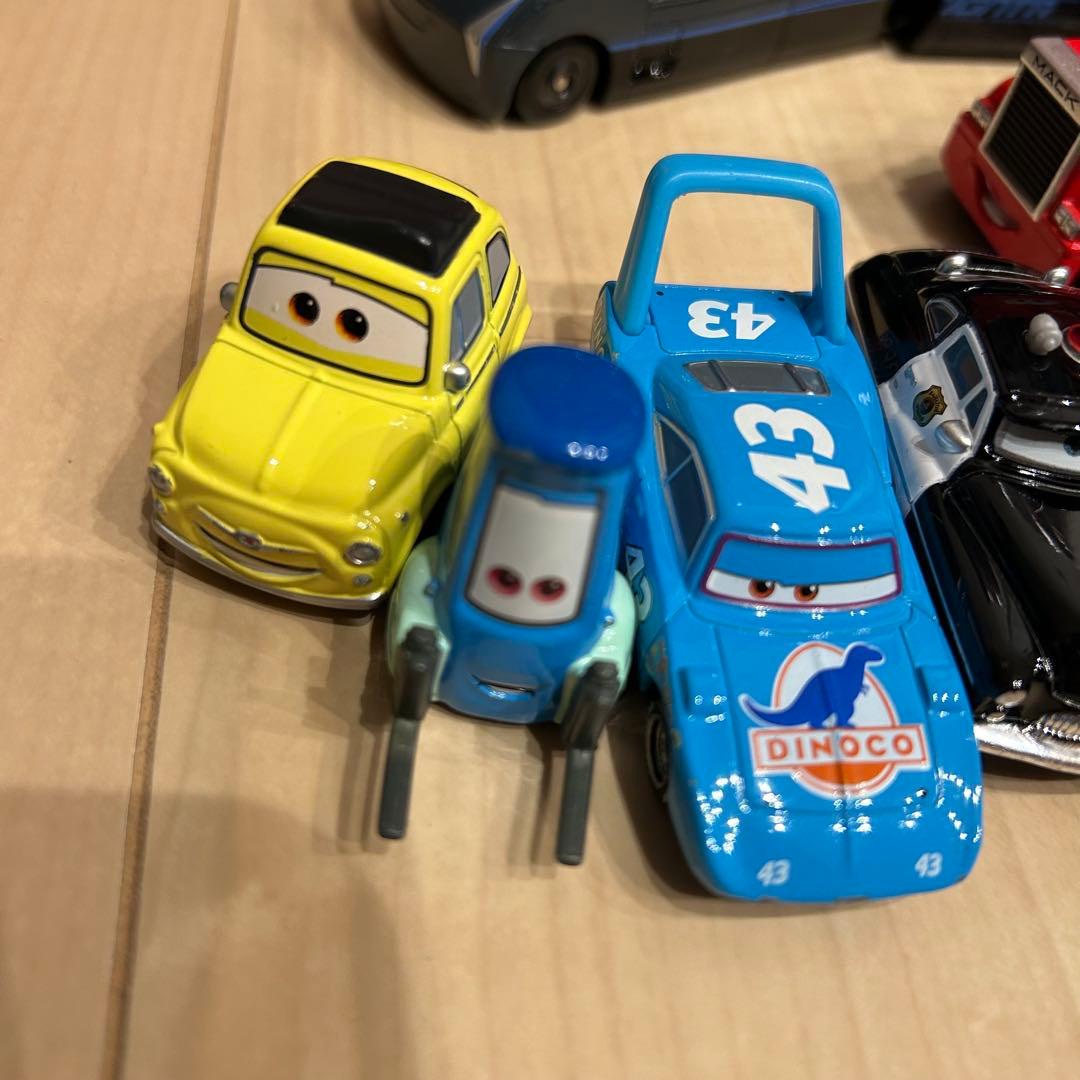 カーズ　トミカ　まとめ売り　マックトレーラーあり