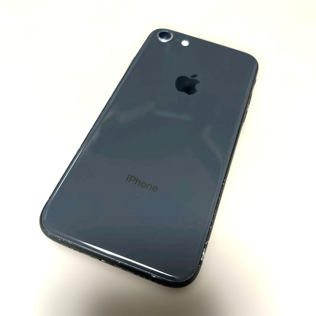 iPhone 8ブラック　SIMフリーバッテリー100%