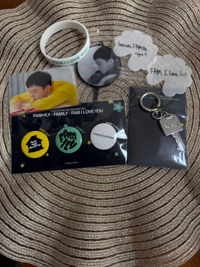 gdragonファンミ　会員限定グッズと入場プレゼントグッズ