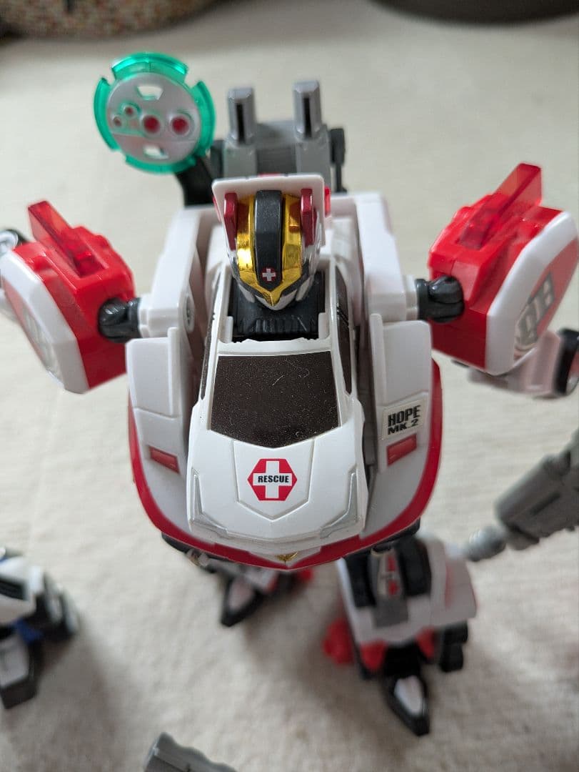 トミカ ハイパーレスキュー ドライブヘッド 3体＋ファイヤートラックセット