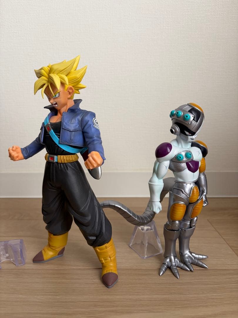 ドラゴンボール 一番くじ フィギュアトランクス　メカフリーザ