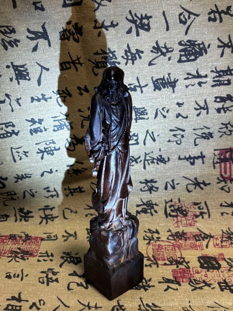 越南芽庄正区老料沉香 達磨立像20cm 高油質・精密彫刻 5730