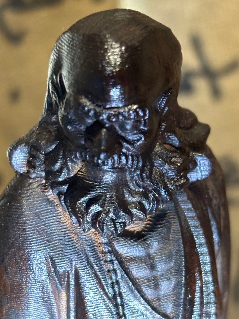 越南芽庄正区老料沉香 達磨立像20cm 高油質・精密彫刻 5730