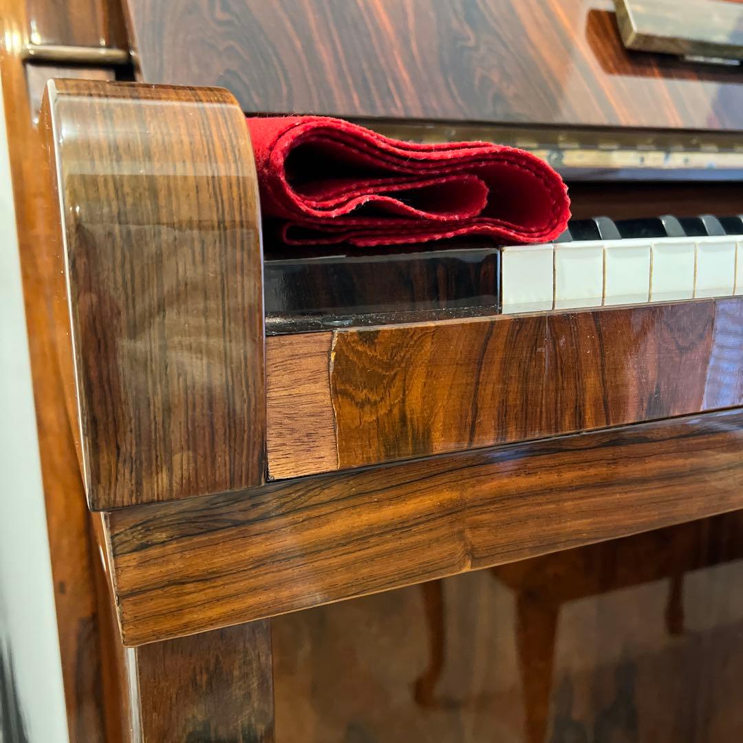 アップライトピアノ　ガーシュウィン